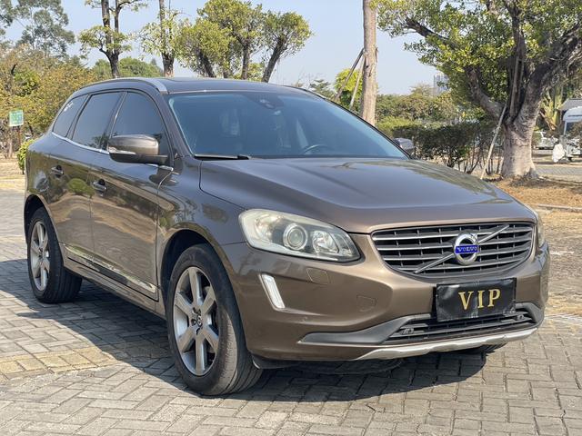 Volvo XC60 (imported)