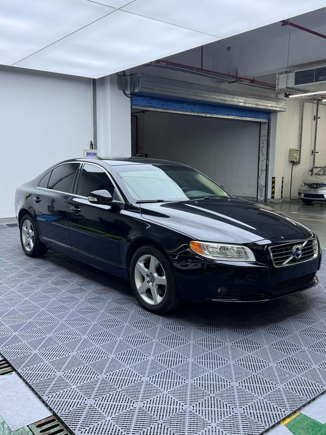 Volvo S80L