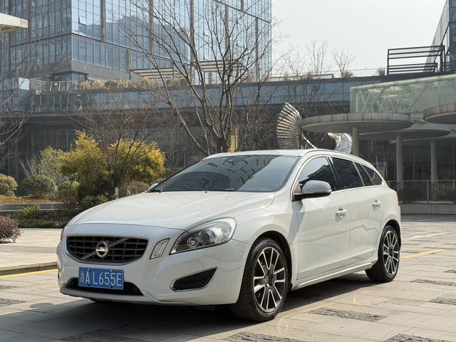 Volvo V60