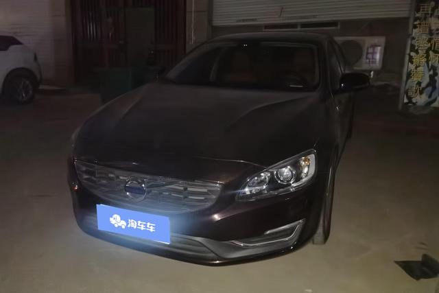 Volvo S60