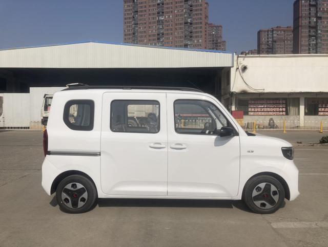 Wuling Hongguang pure electric version