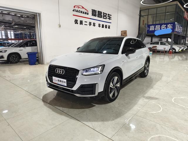 Audi Q2L