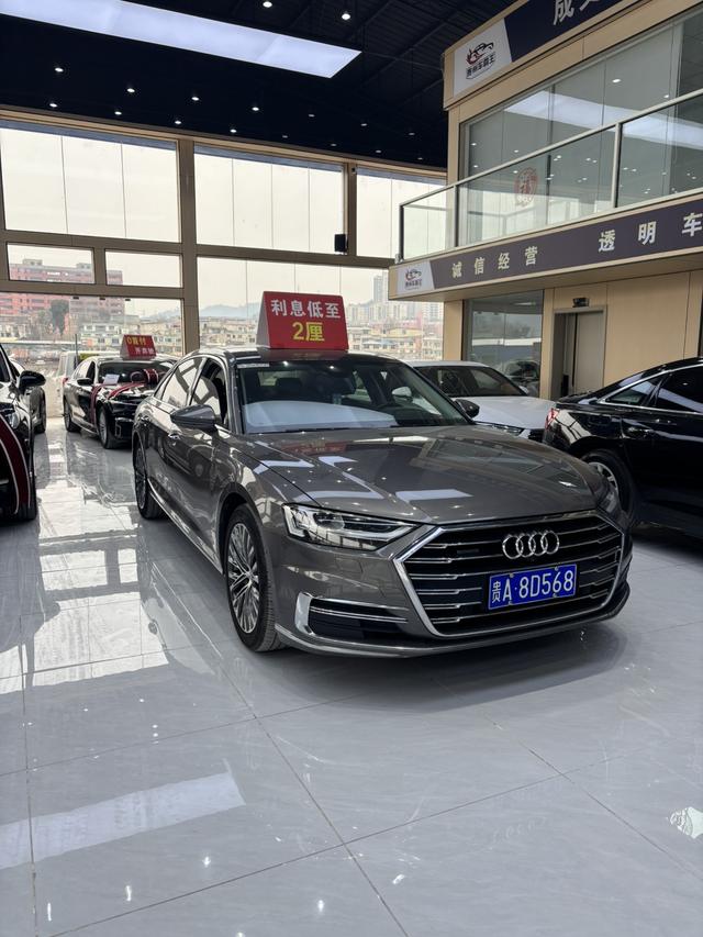 Audi A8