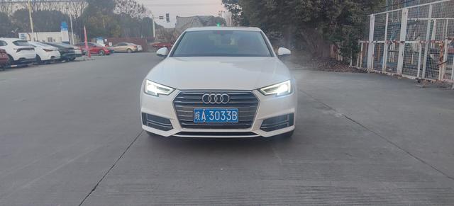 Audi A4L