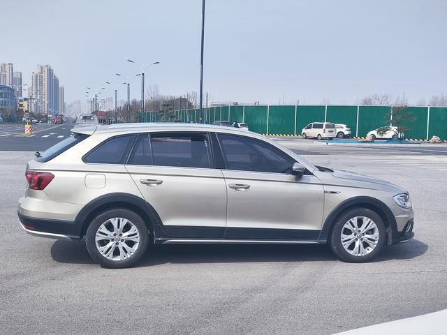 Volkswagen C-TREK Weiling