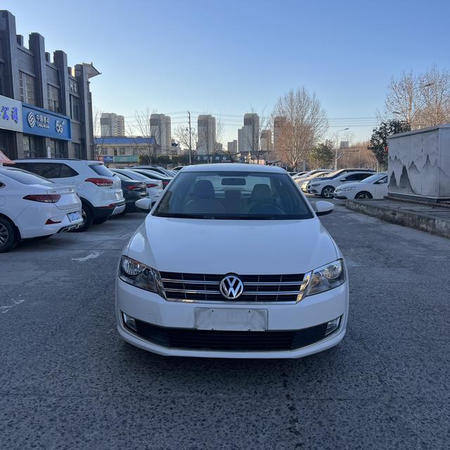 Volkswagen Lavida