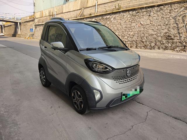 Baojun E100