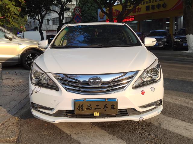 BYD G5