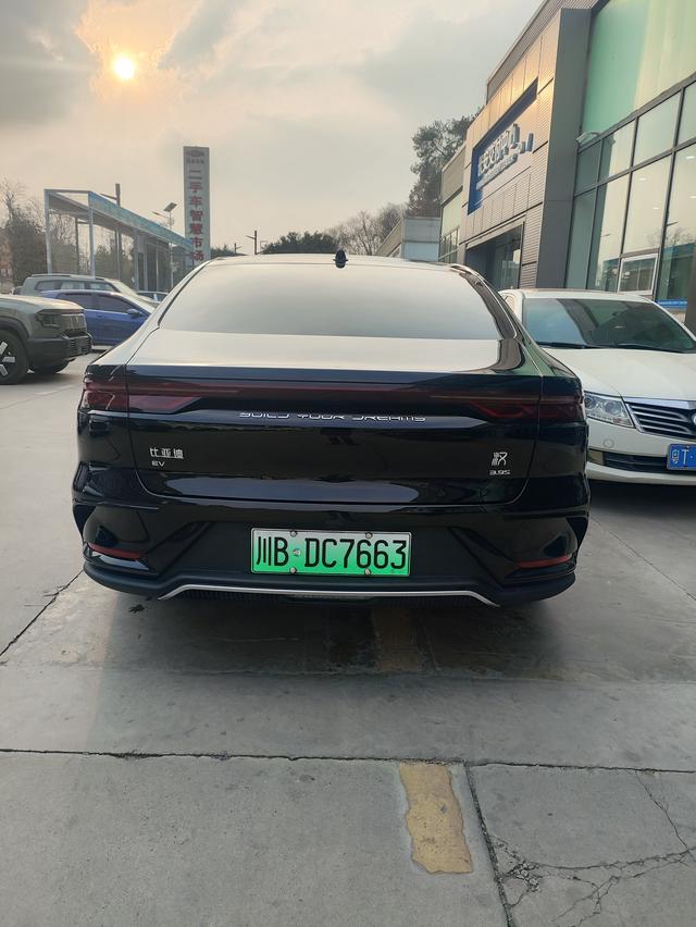 BYD Han EV