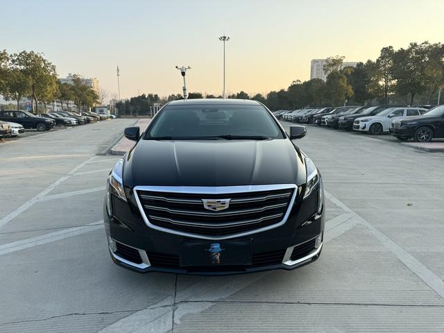 Cadillac XTS