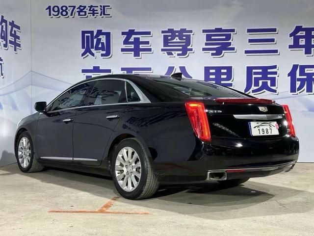 Cadillac XTS