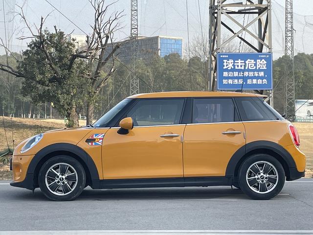 MINI MINI