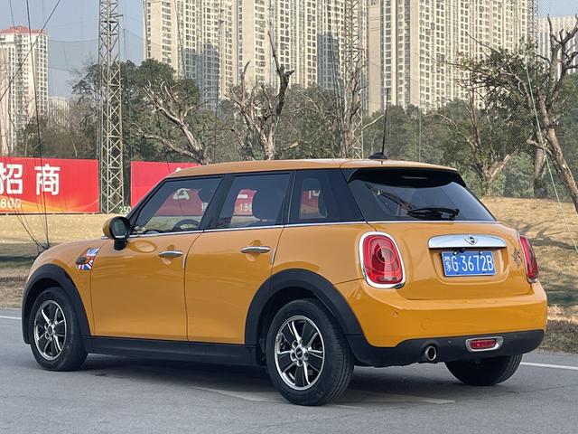 MINI MINI