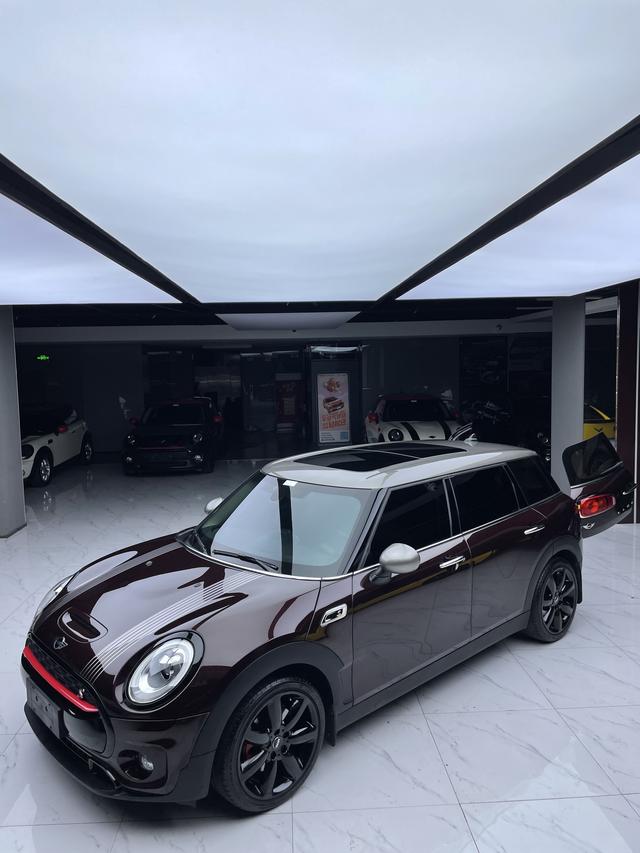 MINI CLUBMAN