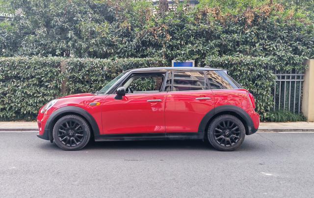 MINI MINI