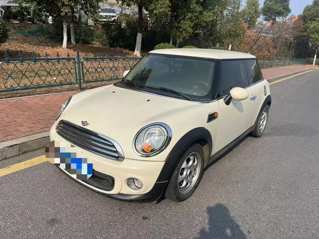 MINI MINI