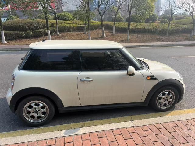 MINI MINI