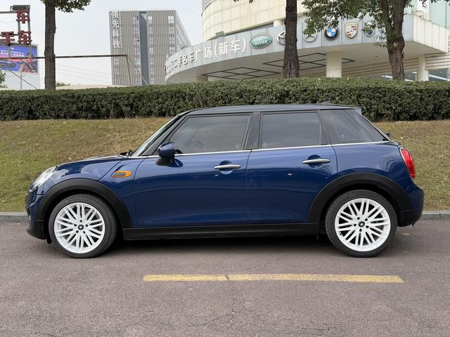 MINI MINI