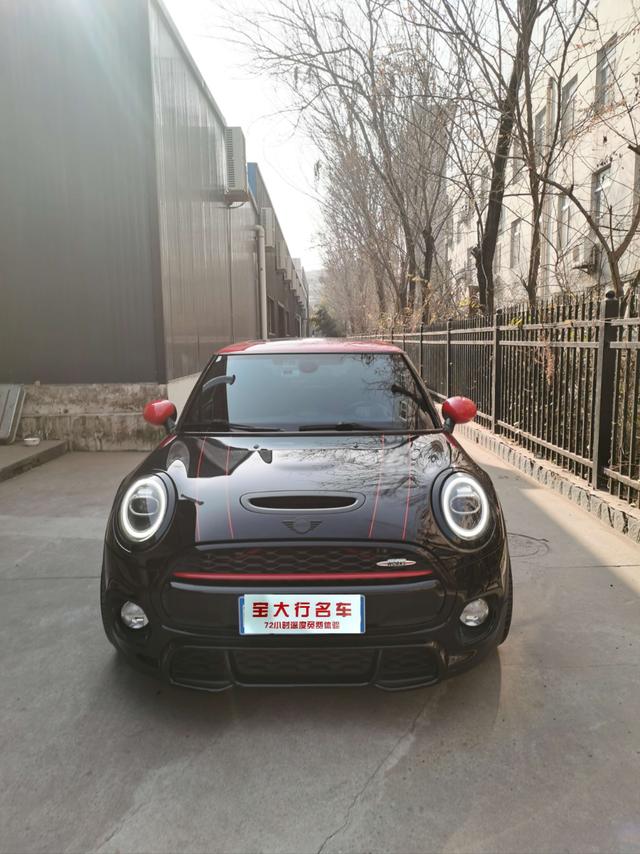 MINI MINI