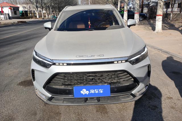 BAIC Beijing X7