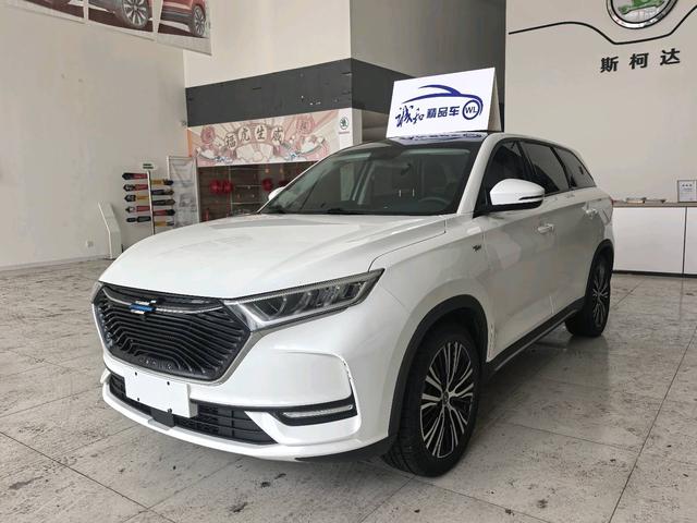 Oshan Changan Auchan X7