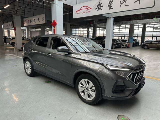 Oshan Changan Auchan X5