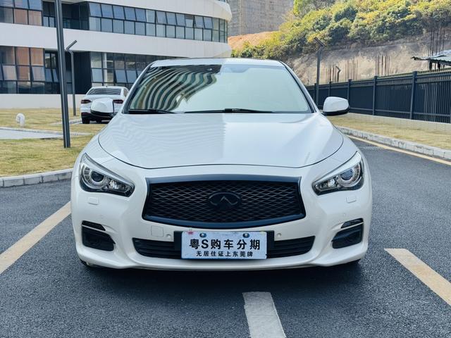 Infiniti Q50