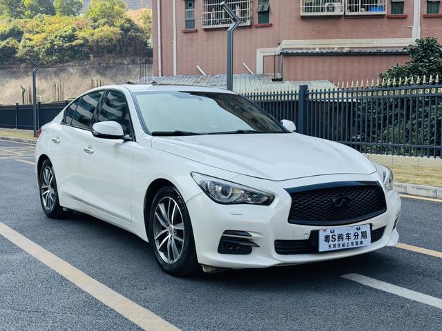 Infiniti Q50