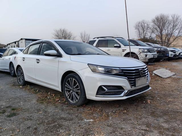 Roewe i6