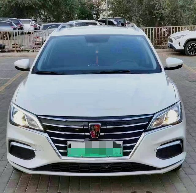 Roewe Ei5