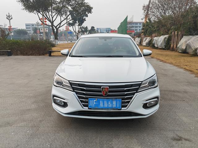 Roewe i5