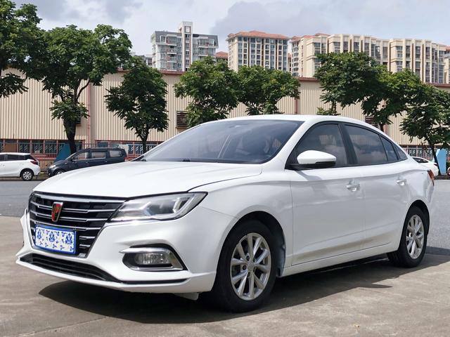 Roewe i5