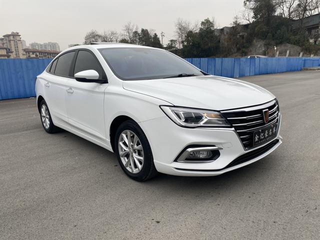 Roewe i5