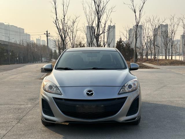 Mazda 3 star