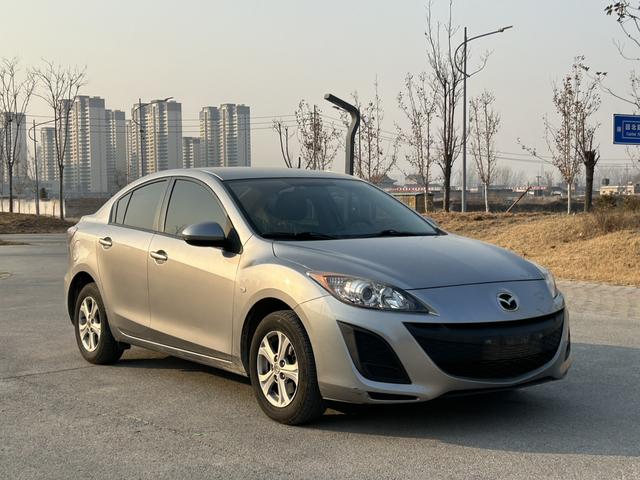 Mazda 3 star