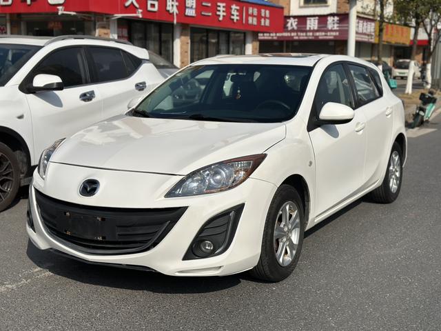 Mazda 3 star