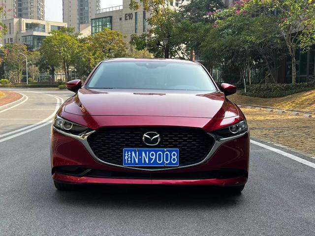 Mazda 3 Angkesela