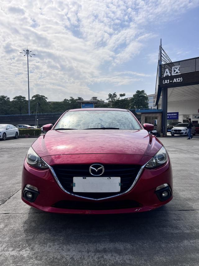 Mazda 3 Angkesela