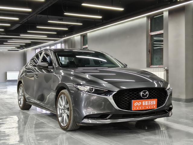 Mazda 3 Angkesela