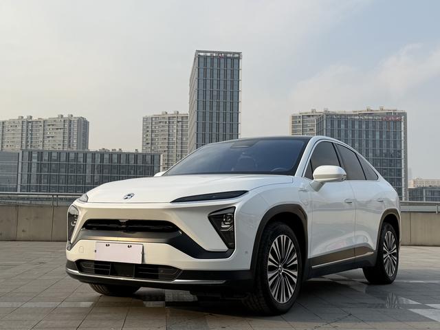 NIO EC6