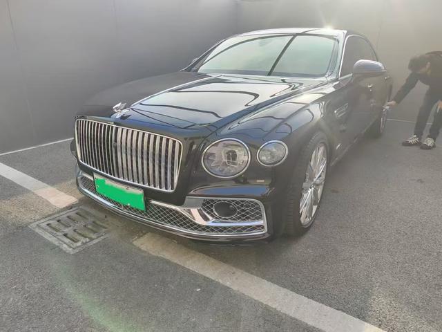 Bentley Flying Spur PHEV