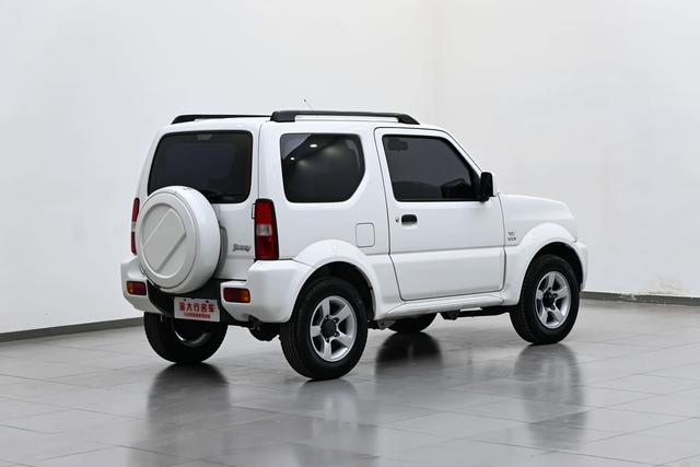 Suzuki Jimny (imported)