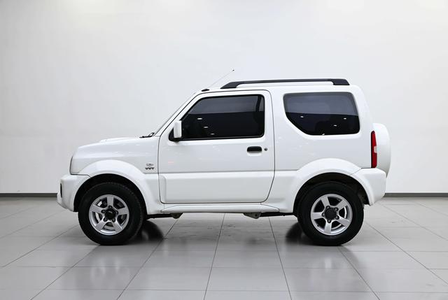 Suzuki Jimny (imported)