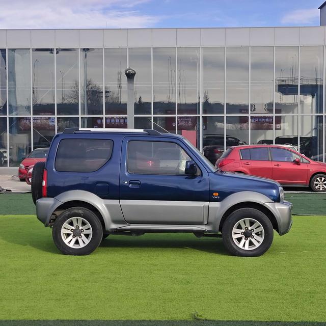 Suzuki Jimny (imported)