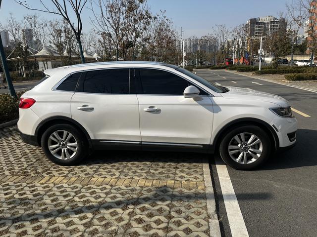 Lincoln MKX