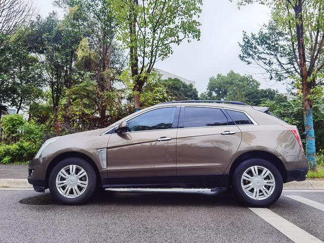 Cadillac SRX