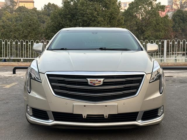 Cadillac XTS