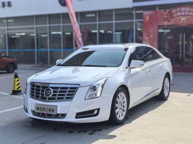 Cadillac XTS