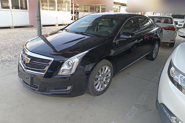 Cadillac XTS