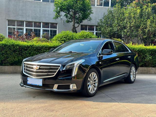 Cadillac XTS